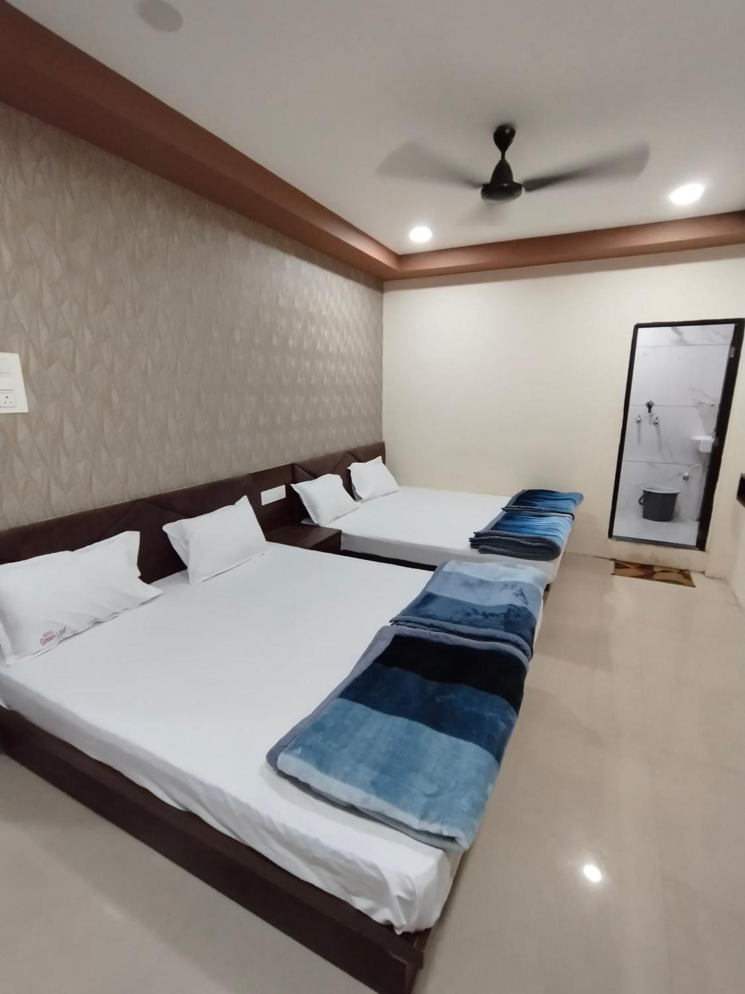 Green Leaf Hotel Ujjain Ngoại thất bức ảnh